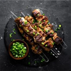 AeroVital Fry Kebab-Set | Zubehör | Edelstahl | 8 Spieße | Silber -Outdoor Grills Verkaufsgeschäft 10034577 yy 0003 ambient Klarstein AeroVital Fry Kebab Set