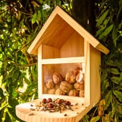 Futterhaus Für Eichhörnchen Spitzdach Kiefernholz Bitumen Unbehandelt -Outdoor Grills Verkaufsgeschäft 10038048 yy 0003 logo