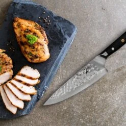 Alpha-Royal Japanese Serie 8" Chefkochmesser Damaszener-Stahl 67-lagig -Outdoor Grills Verkaufsgeschäft 10038990 de 0003 logo