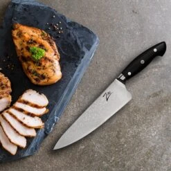 Executive-Plus Serie 8" Kochmesser 61 HRC Edelstahl -Outdoor Grills Verkaufsgeschäft 10039009 de 0005 logo