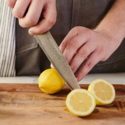 Executive-Plus Serie 6" Allzweckmesser 61 HRC Damaszenerstahl -Outdoor Grills Verkaufsgeschäft 10039018 de 0005 logo